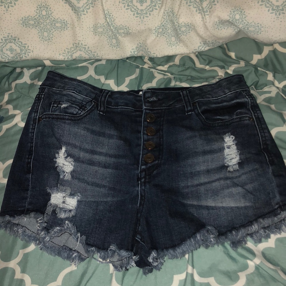 Ripped Shorts